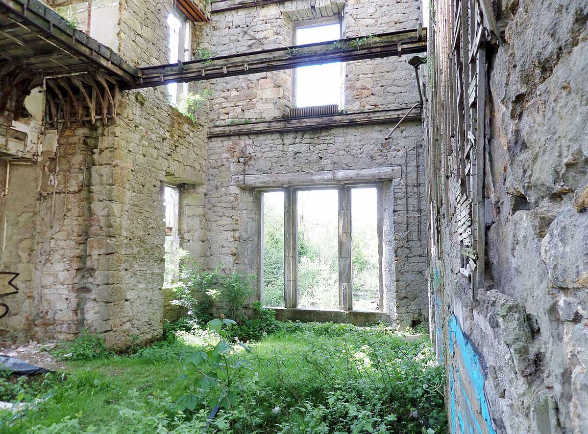 Inside Caldwell House