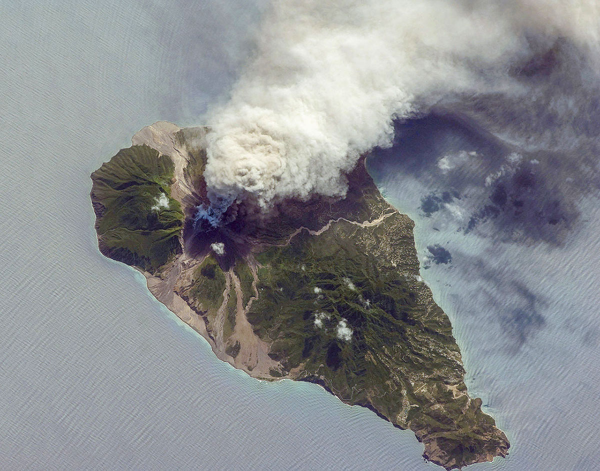 Montserrat Volcano Ash Cloud